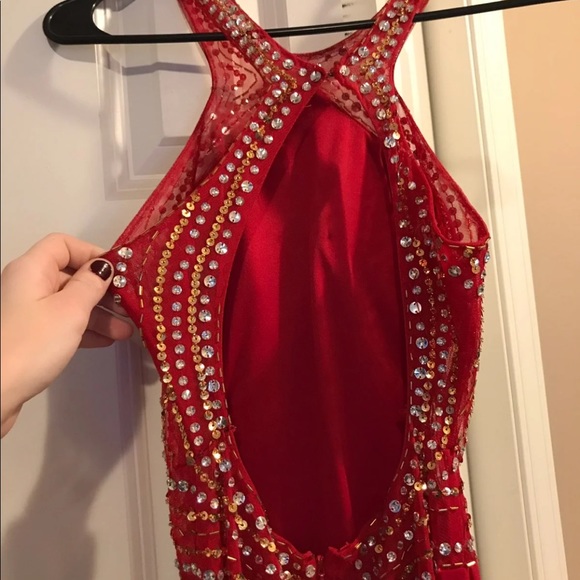 Red formal prom dress - Picture 4 of 5